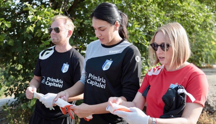 Cristina Neagu, Magnus Johansson, Gabriela Szabo