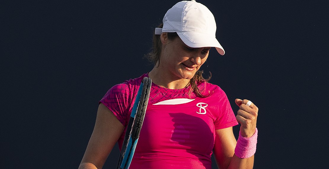 Monica Niculescu, pusă la punct de antrenor în timpul jocului cu Wozniacki