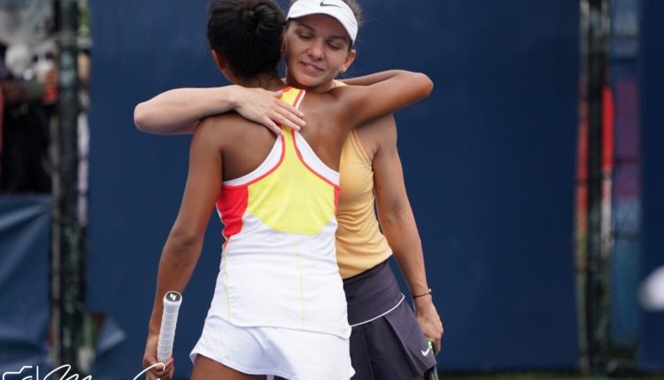 Simona-Halep-şi-Fernandez-rogers-cup